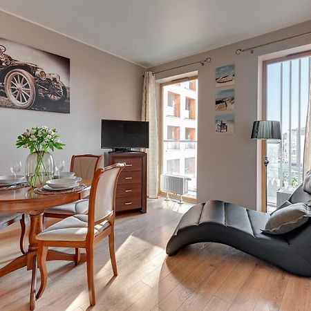 Flatbook - City Center Apartments Dwie Motlawy Γκντανσκ Εξωτερικό φωτογραφία